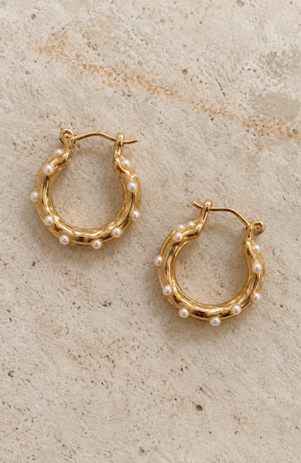 Jurkjes Pearl Hoop Earrings Gold